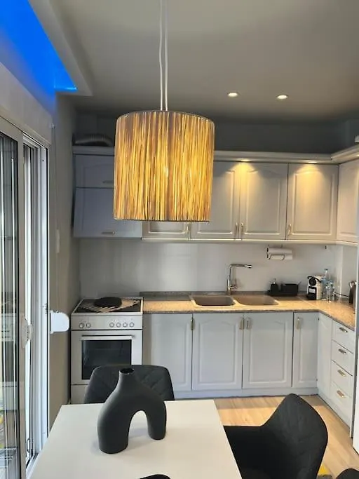 Secret Colors Of Thessaloniki Apartment